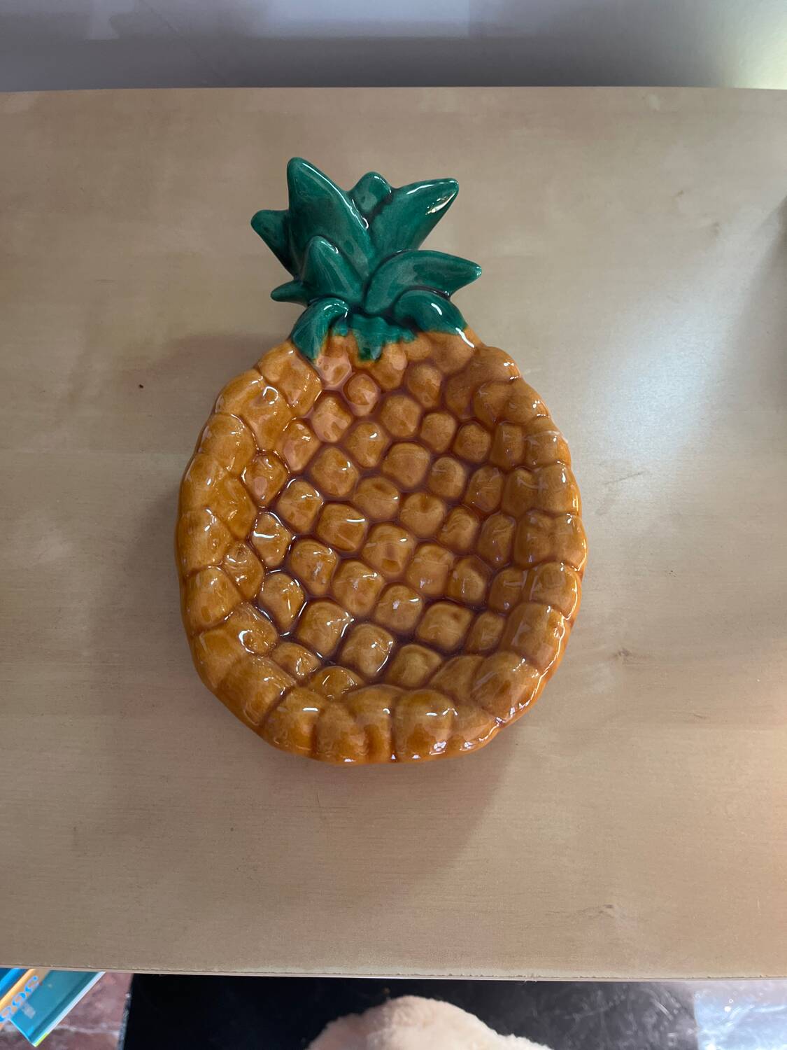 small pineapple butter dish and its vintage VALLAURIS knife