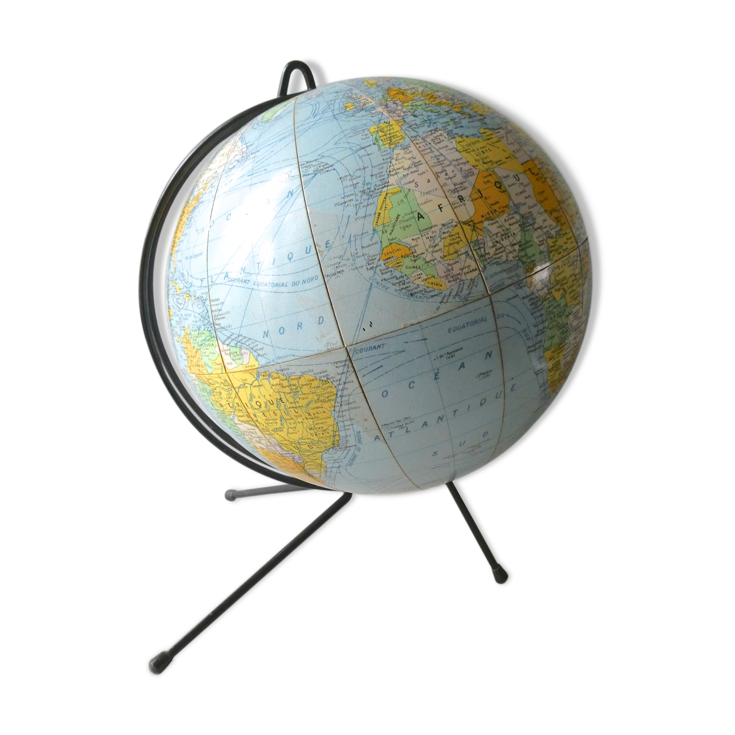 World map, globe land Girard and Barrere in the 1960s