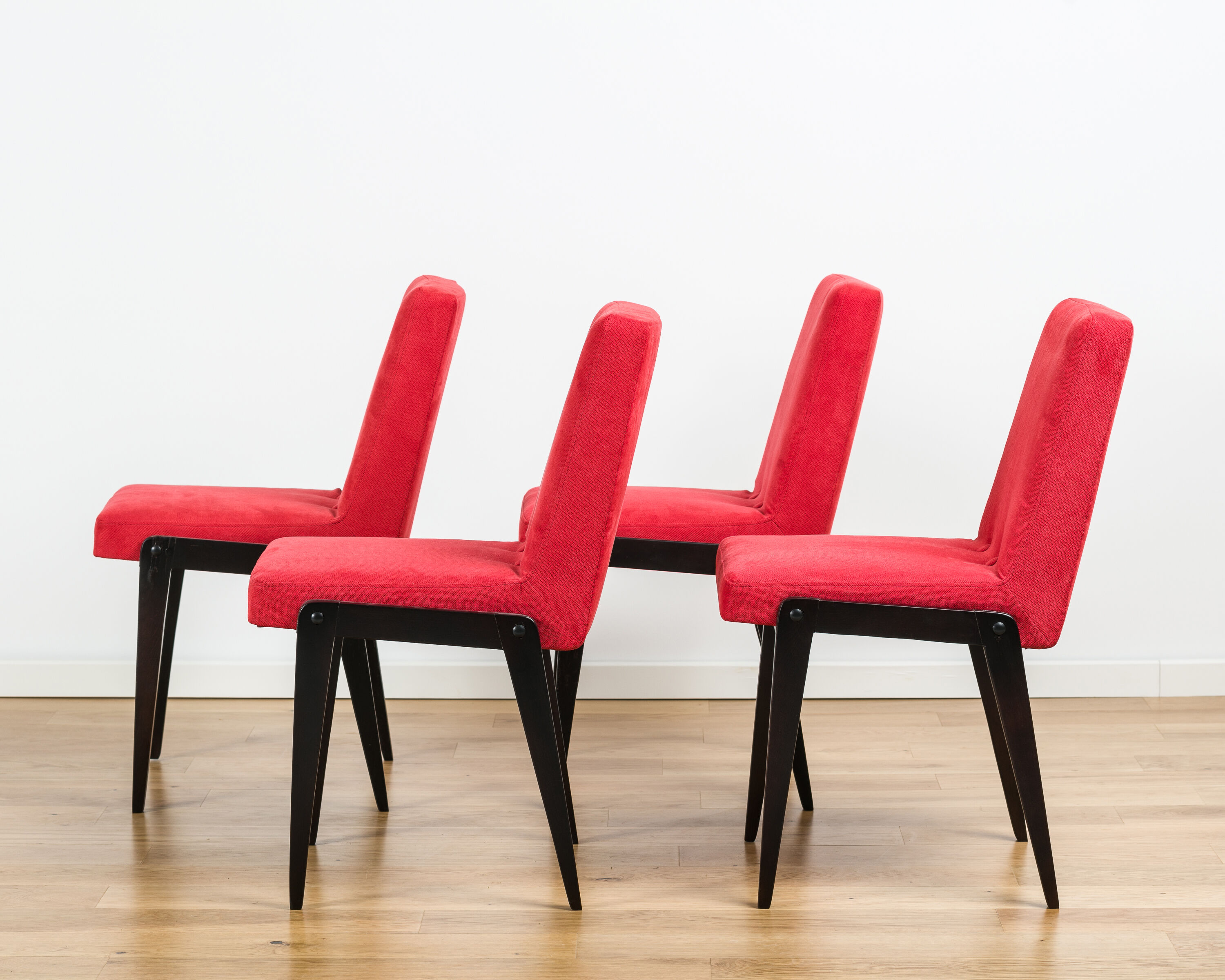 Ensemble de 4 chaises AGA par J. Chierowski, années 70