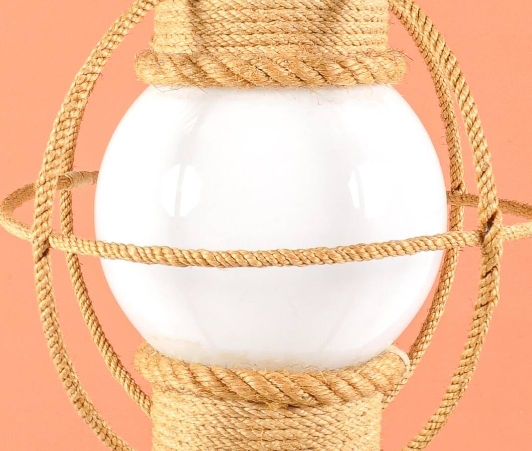Lantern in rope & opaline