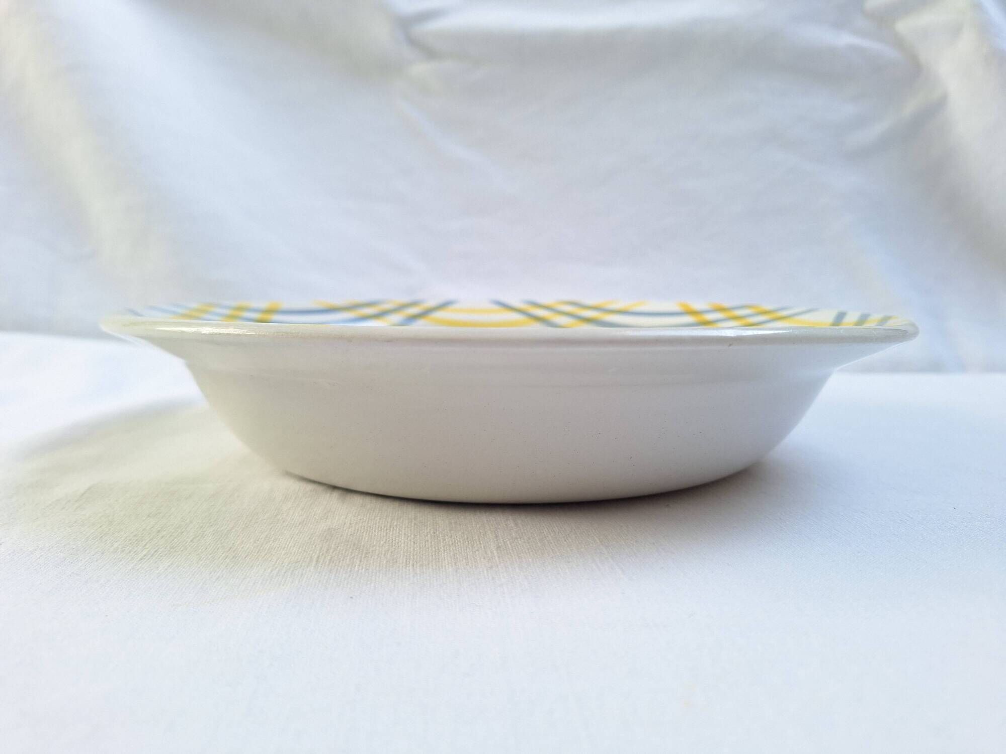 Shallow dish Moulin des Loups yellow and grey