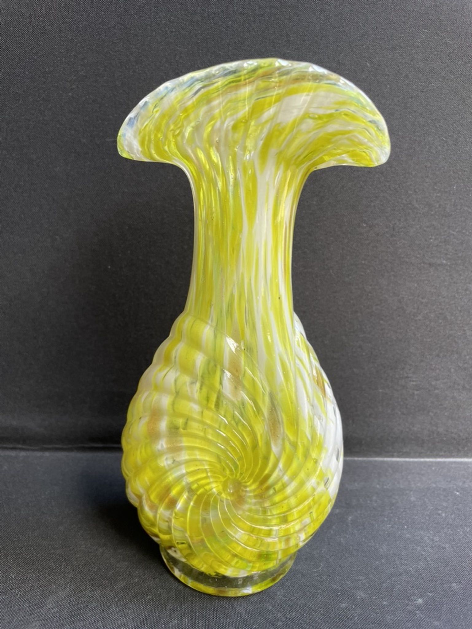 Vase Bouquet Holder "Sun" - F. T. Legras listed