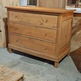 Old chest of drawers
