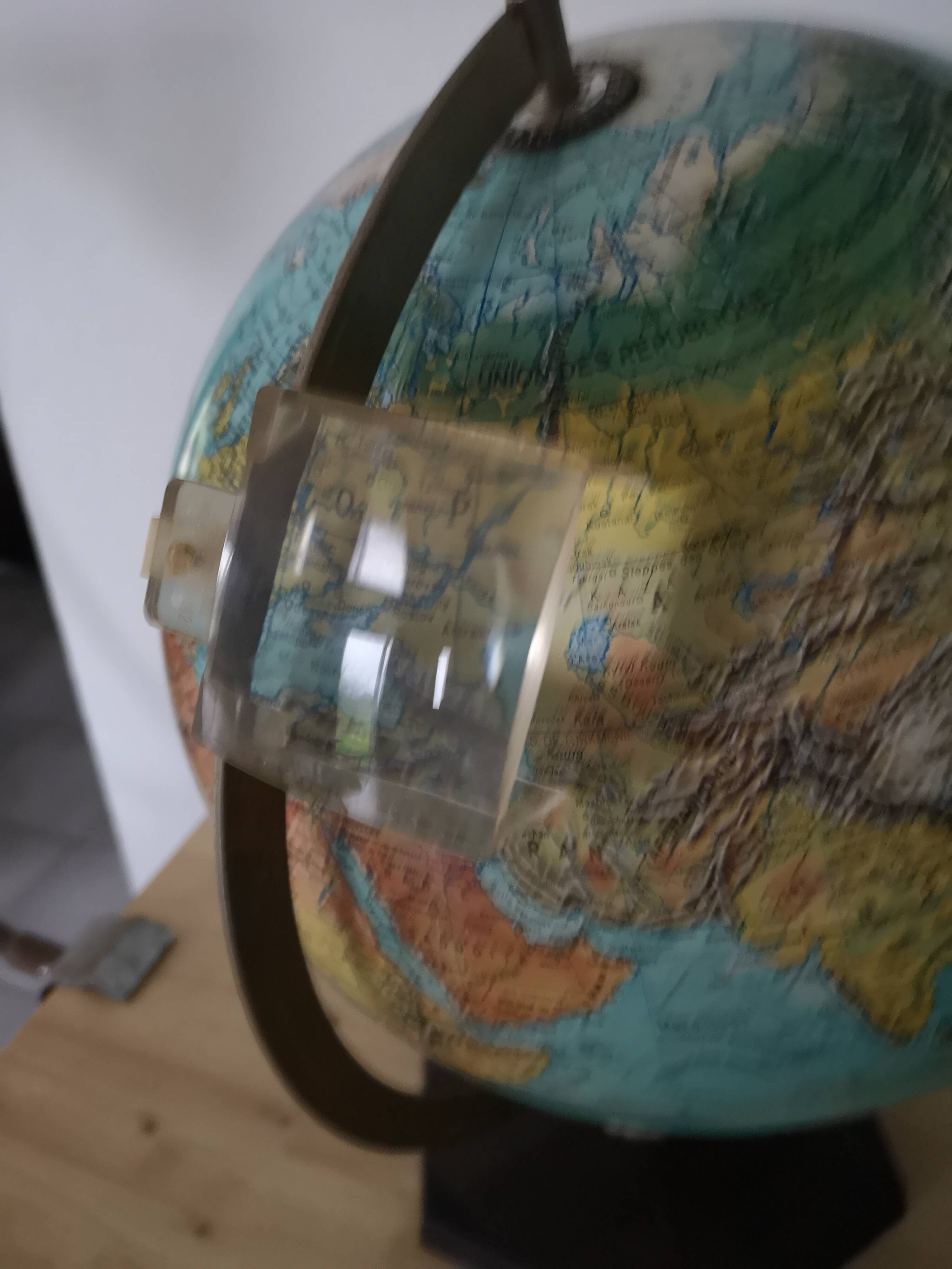 Earth globe map world vintage Denmark complete from 1972