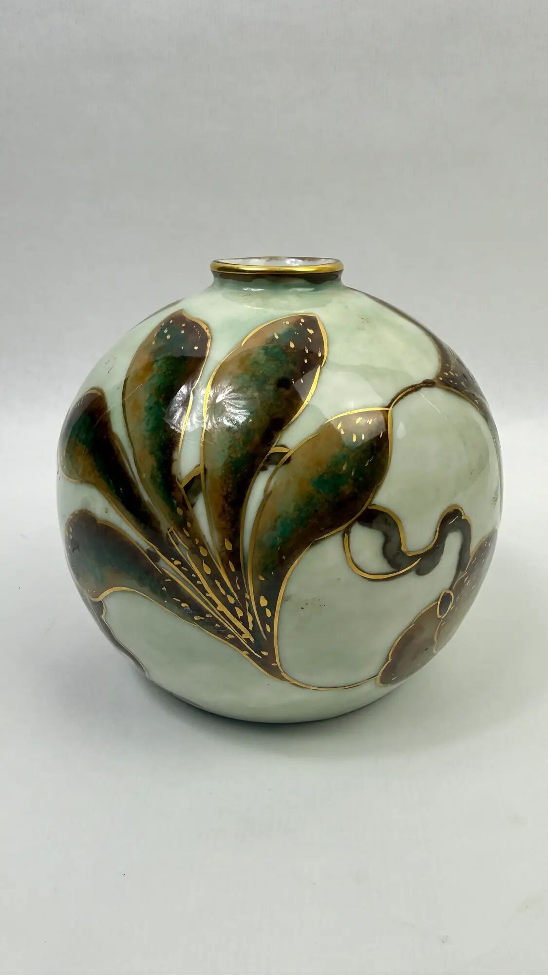 Camille Tharaud, Limoges, round porcelain vase, hand-decorated.