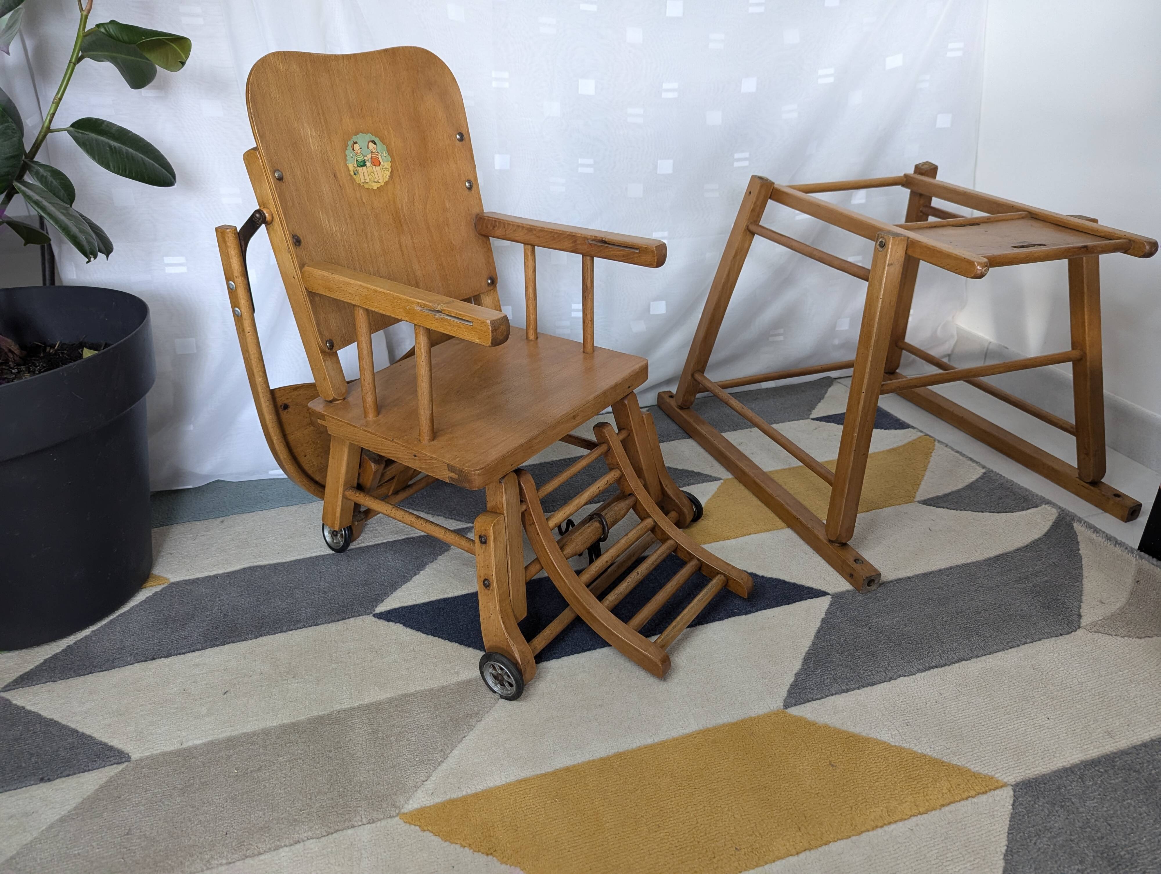 Chaise haute ancienne bébé vintage années 40