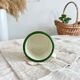 Tasse émaillée vintage beige liseré vert motif branche d'olivier style rustique