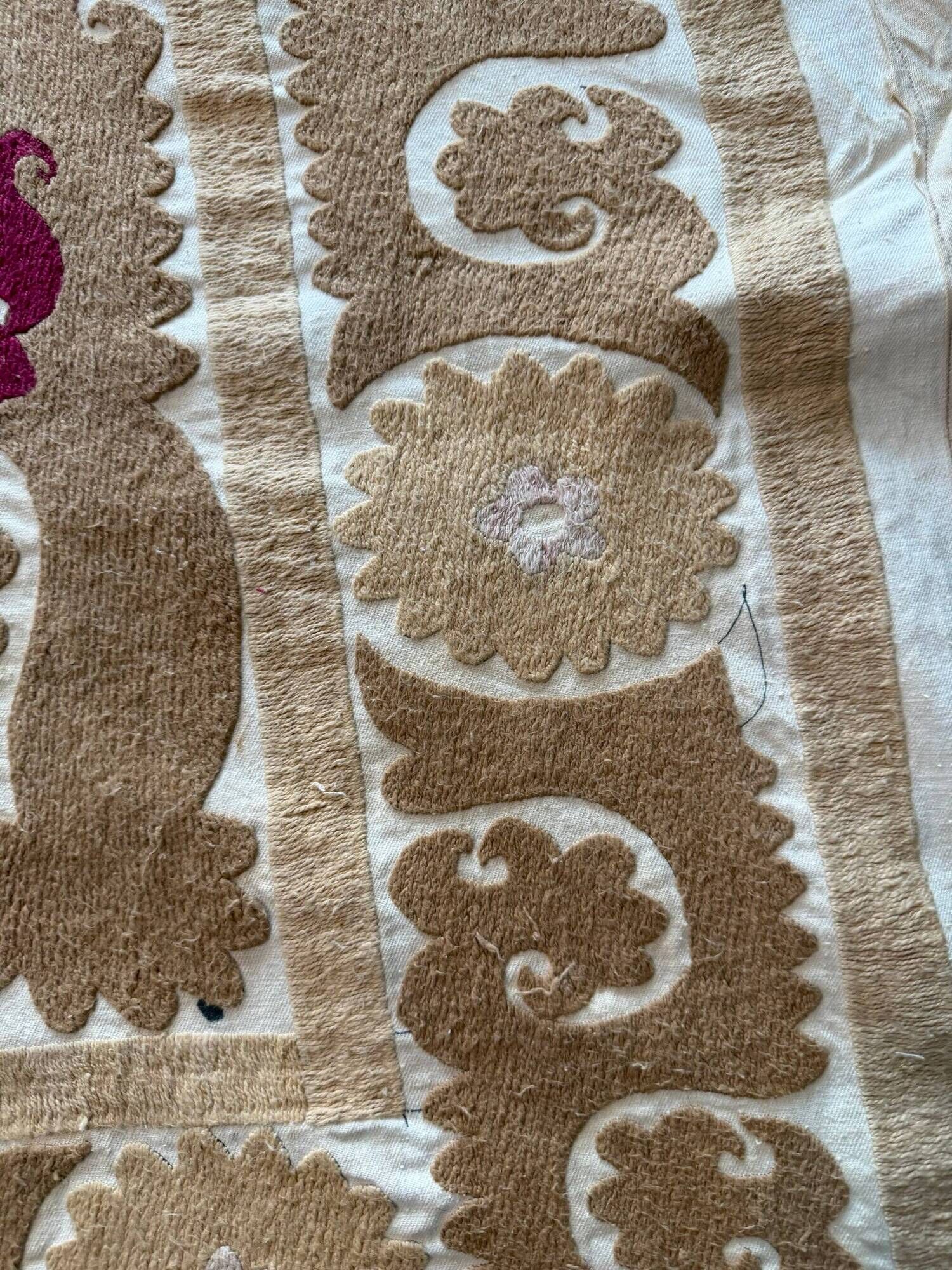 Vintage hand-embroidered tablecloth 154x160 cm