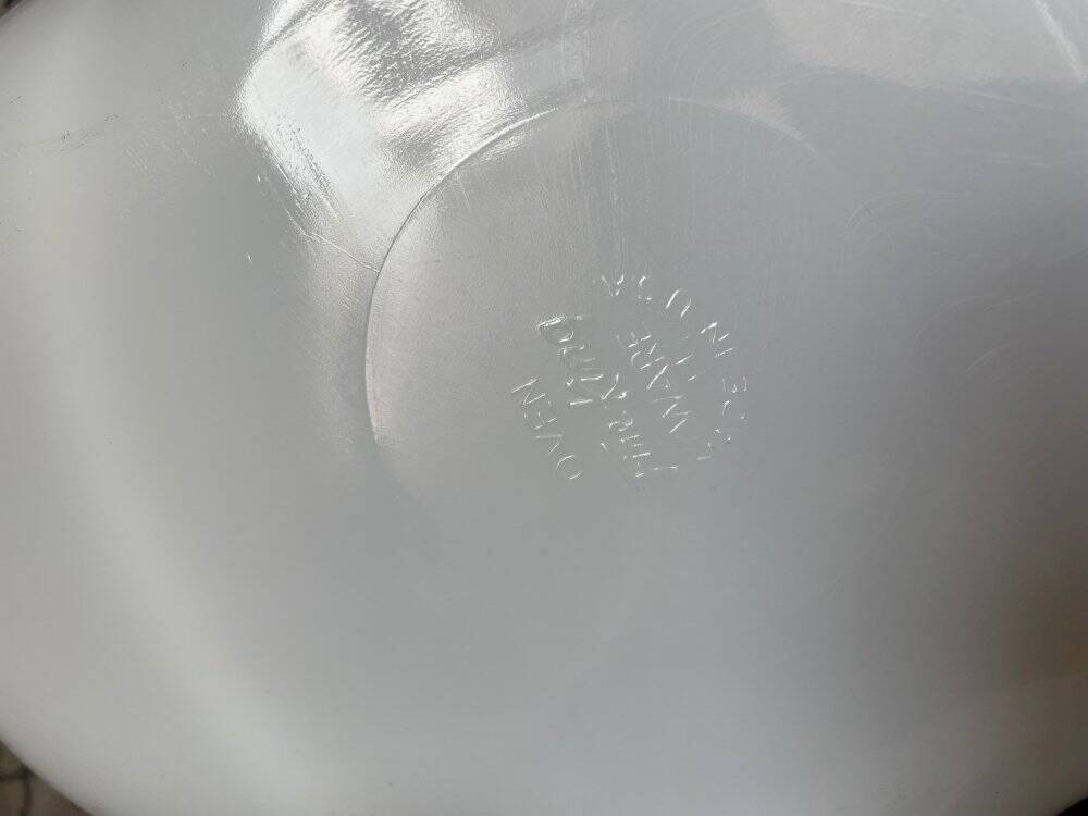 Plat à compartiments en opaline Ancor Hocking Company