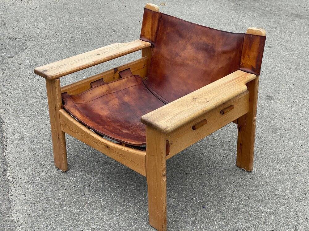 Safari chair in pine and leather, first edition attributed to Karin Mobring, 1970s