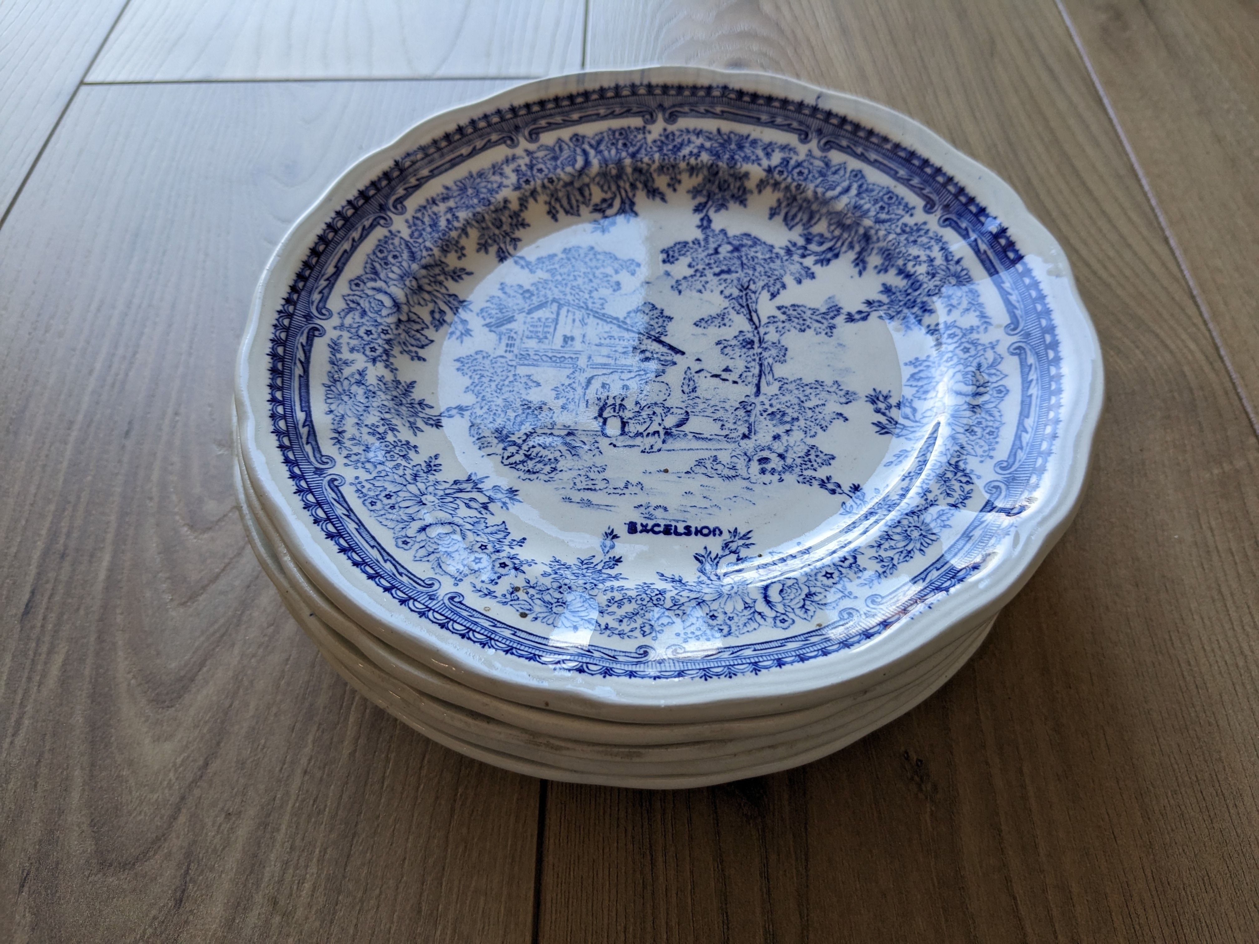Set of 6 plates of Luneville K and G model Excelsior