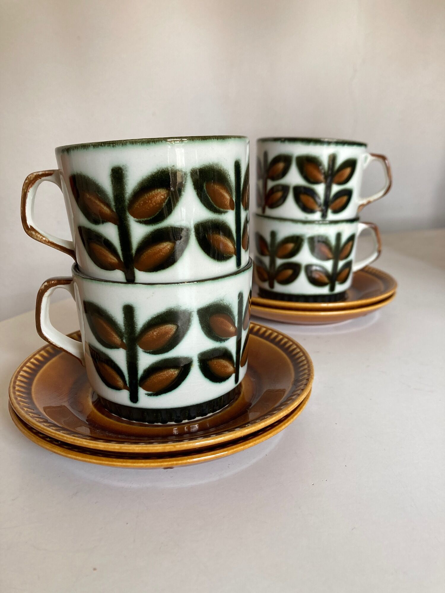 Set of 4 cups of rambouillet 1960 lunches from Boch Belgium
