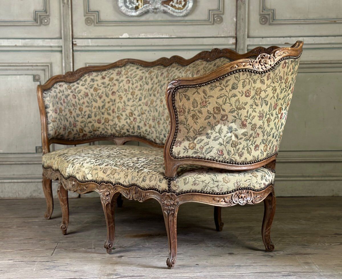 Louis XV carved wood basket seat, 18th century