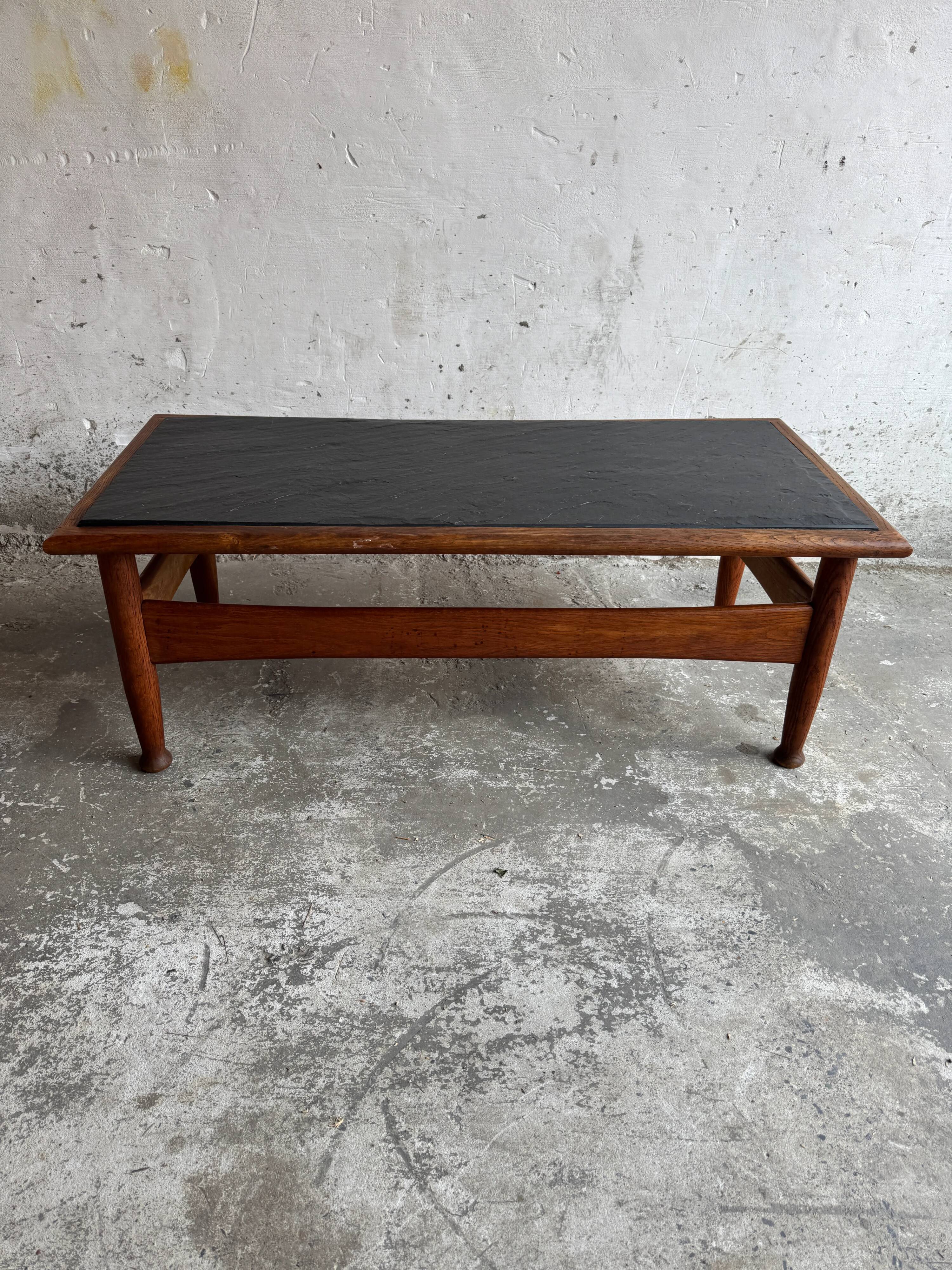 Vintage Oak Coffee Table with Dark Slate Top — Warm Oak Frame and Charcoal Slate Surface