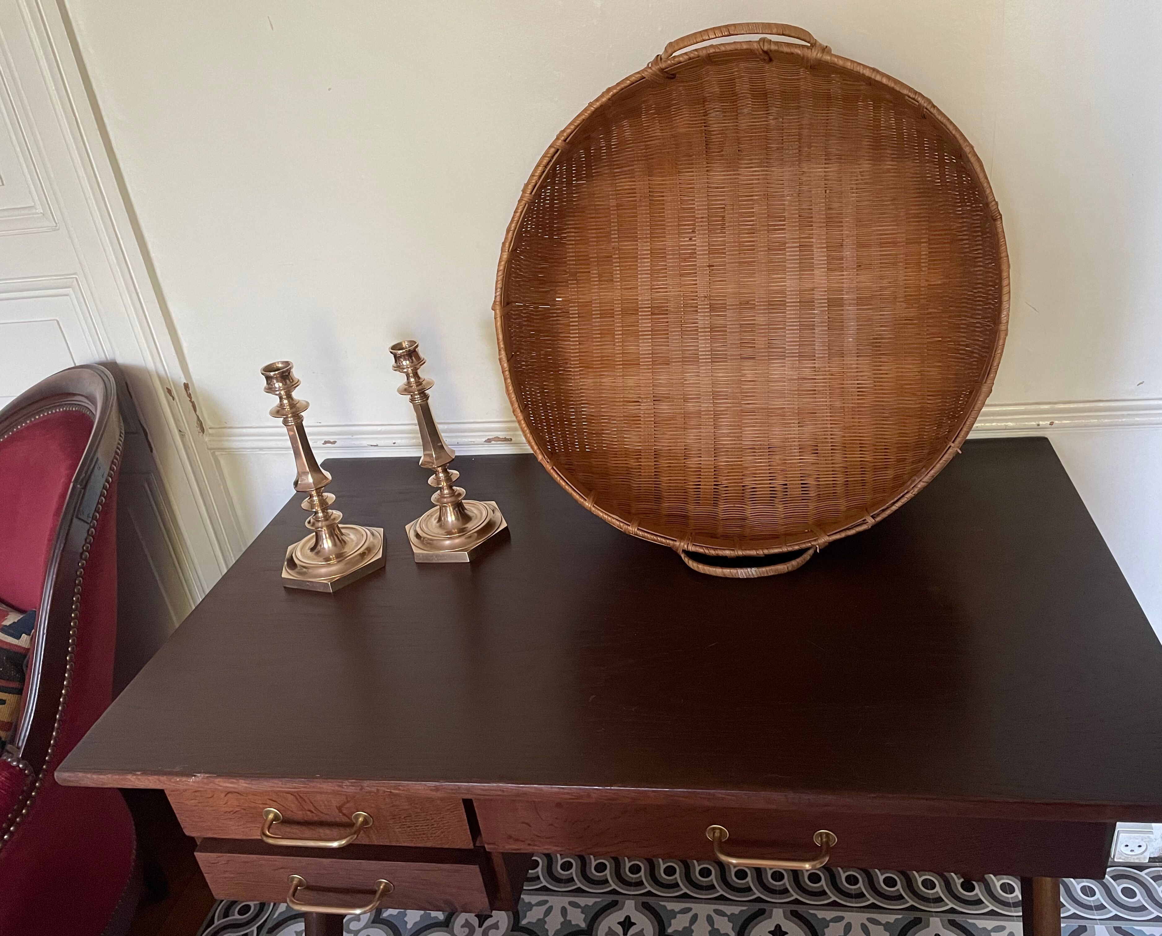 Round Basket made of Asian bamboo
