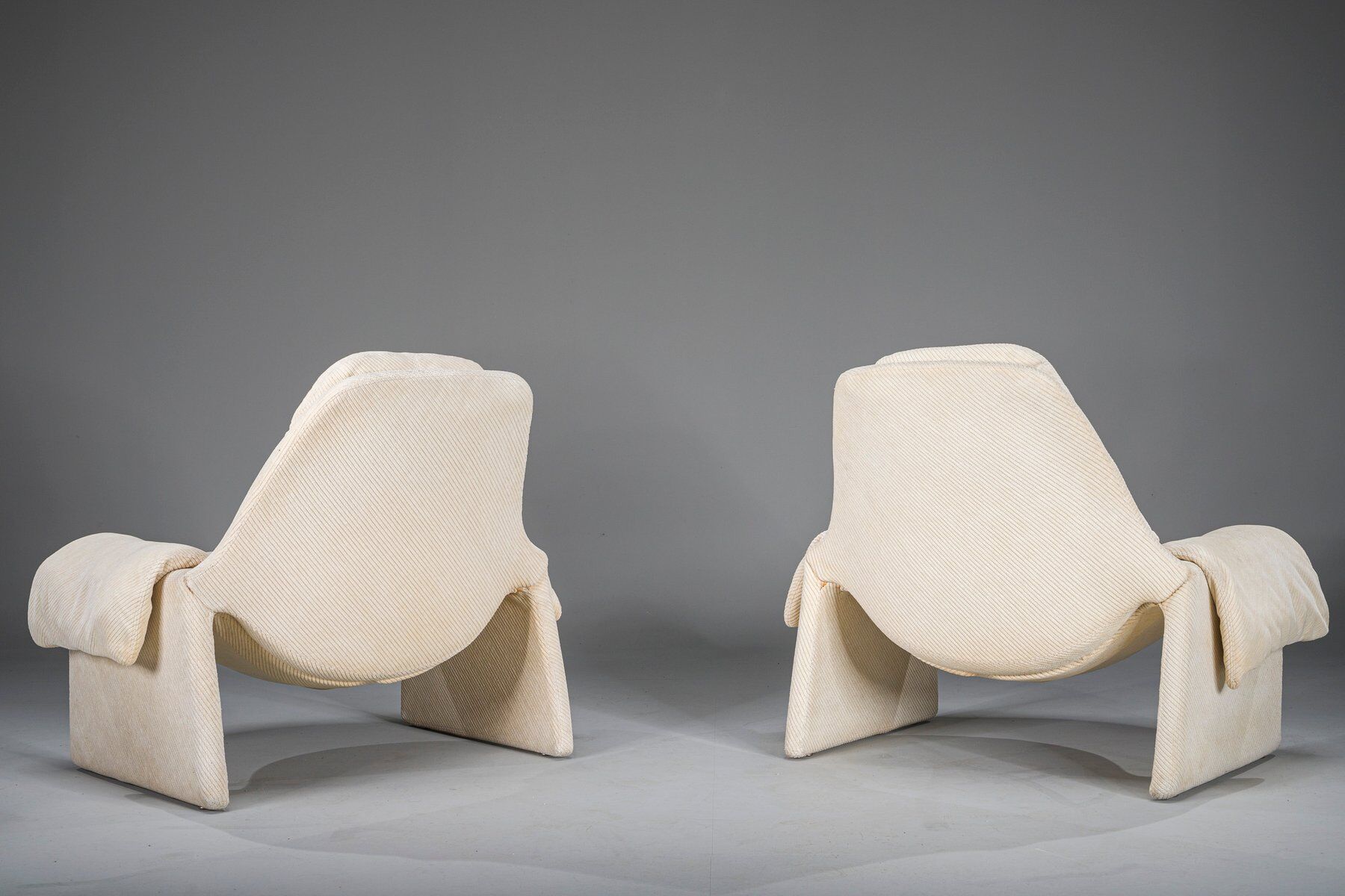 P60 chairs and ottomans by Vittorio Introini for Saporiti, 1960s, set of 4