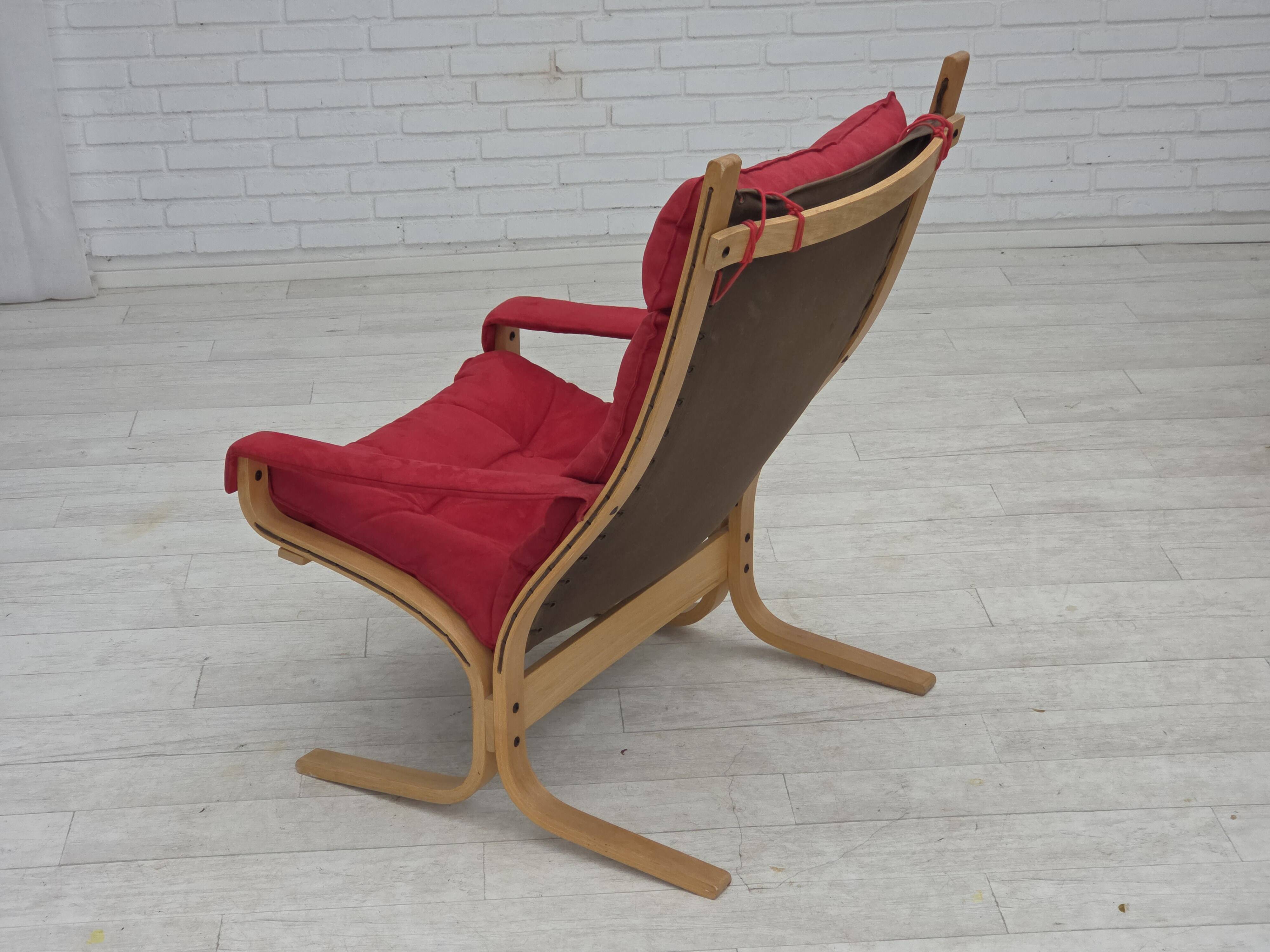 1970s, Norwegian design by Ingmar Relling, model "Siesta", set of 2 chairs.