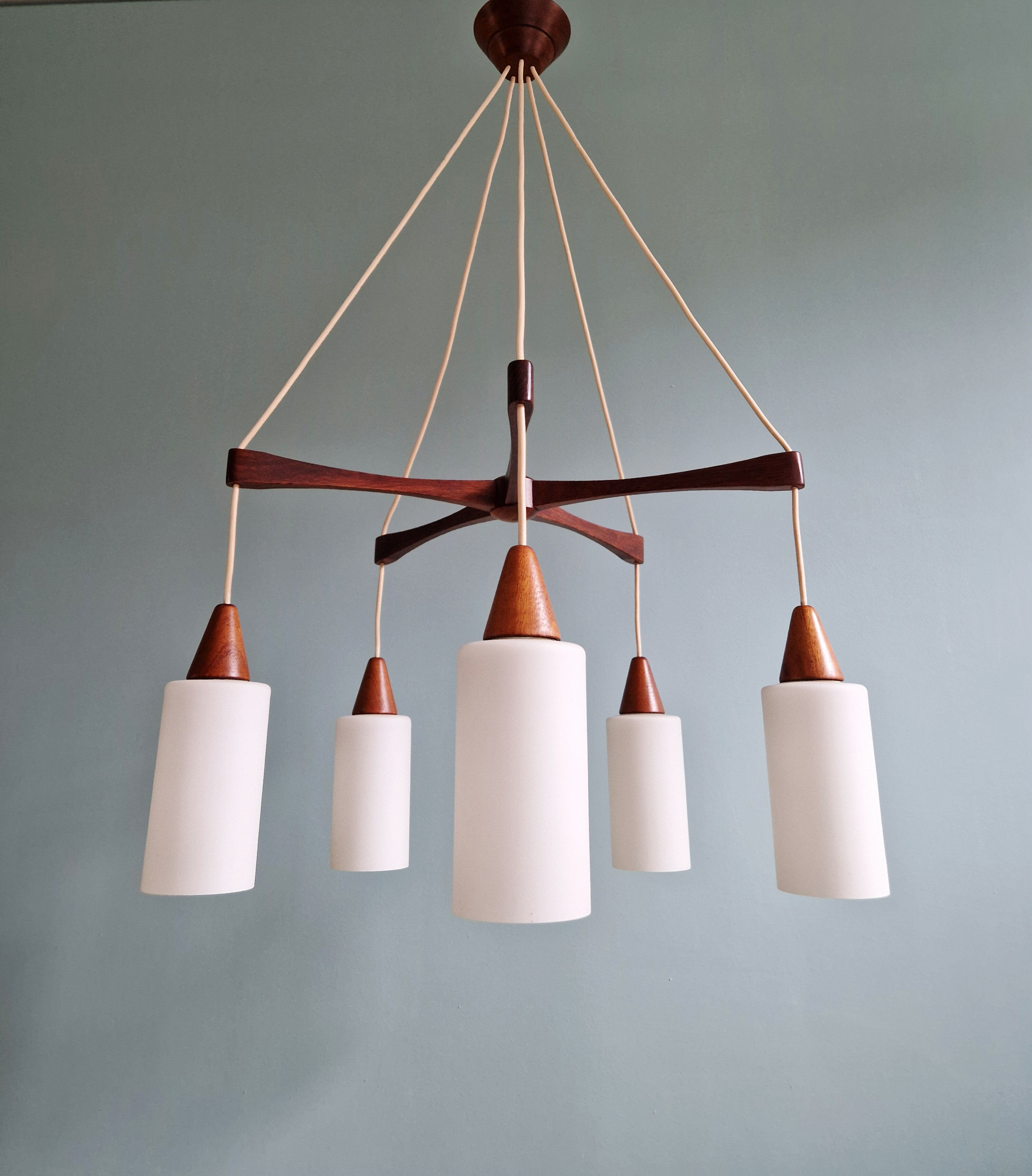 Large Scandinavian chandelier in teak and tubular white opaline, 1960.