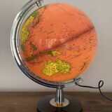 World map, luminous terrestrial globe Tecnodidattica vintage fuchsia pink background 70s