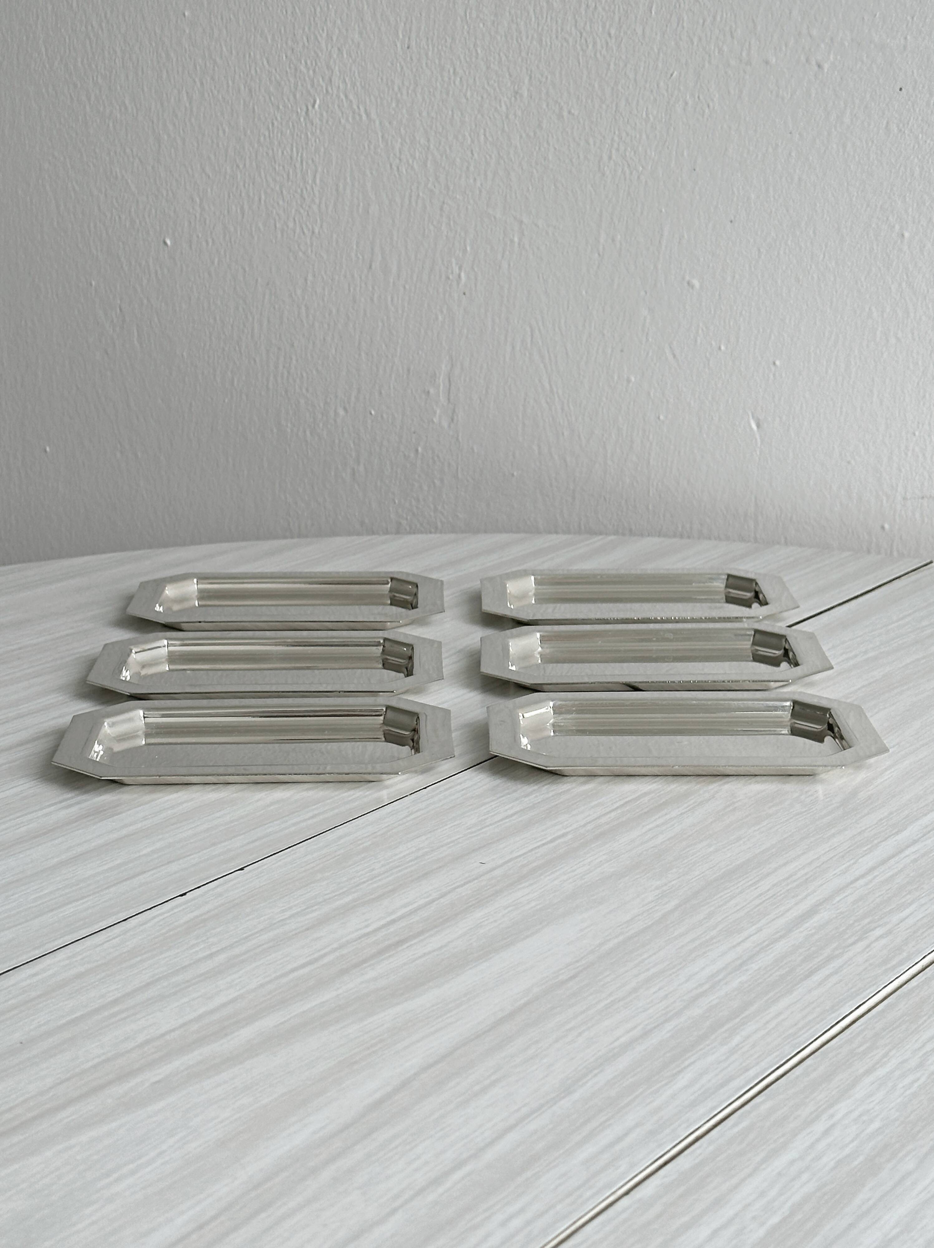 Set of 6 small silver-plated trays