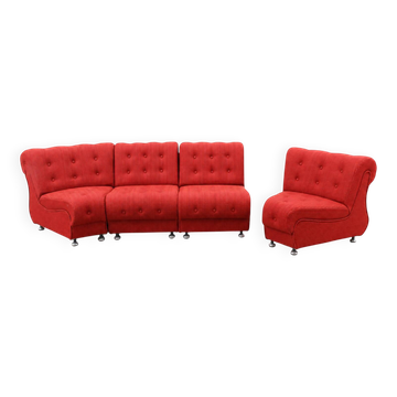Curved modular space-age sofa in original red fabric, Tatra 1970s.