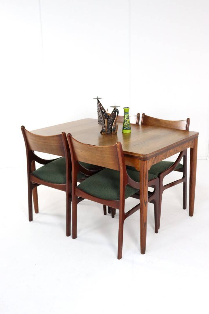 Extendable rectangular dining table in rosewood 'Emmedingen'