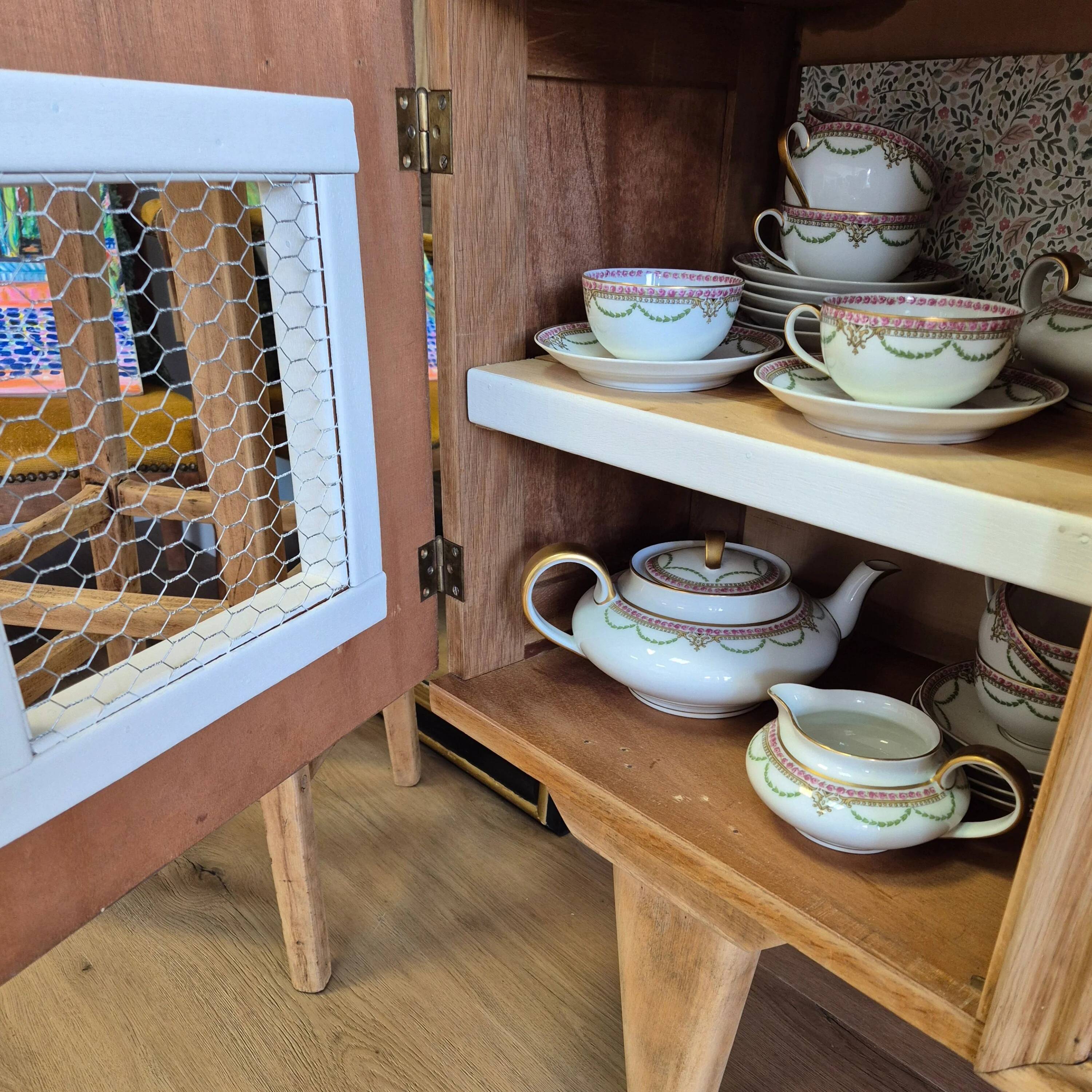 Fully restored buffet