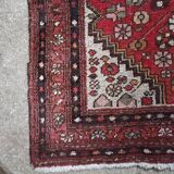 Ancien tapis en laine fait main