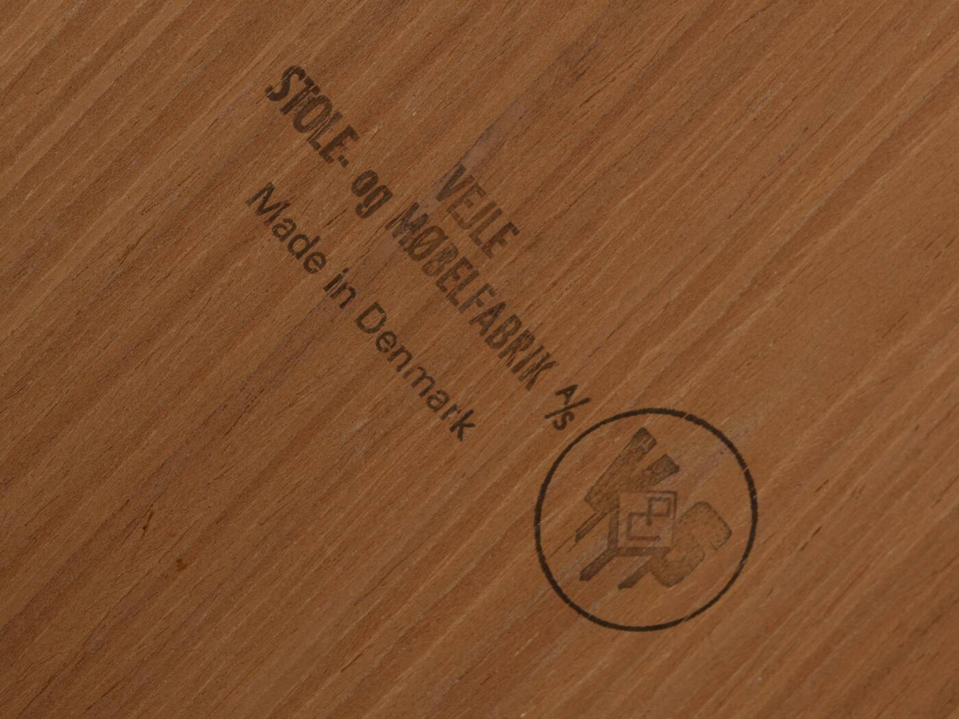 1960s coffee table, Henning Kjaernulf