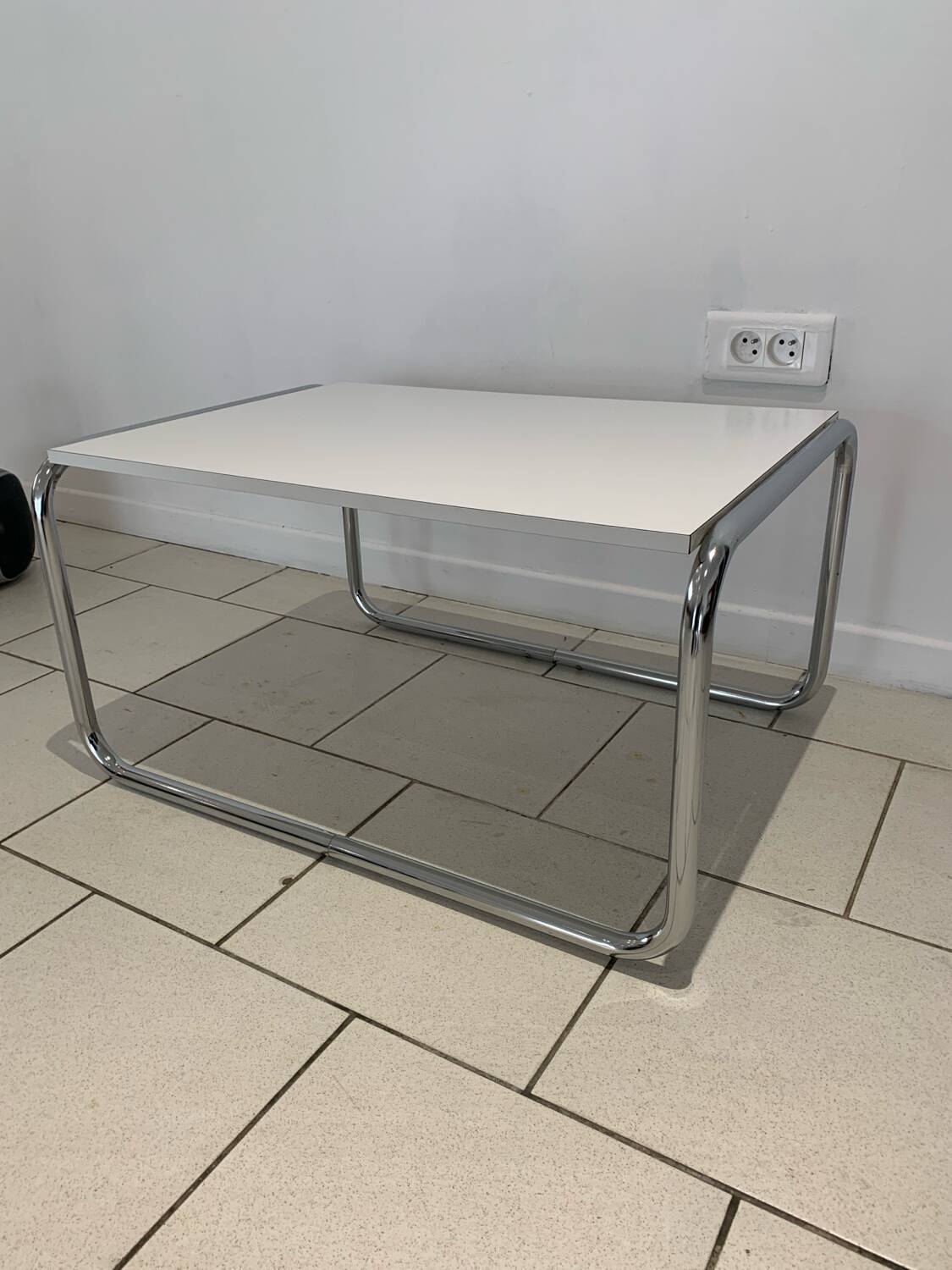 Bauhaus coffee table in the style of Marcel Breuer