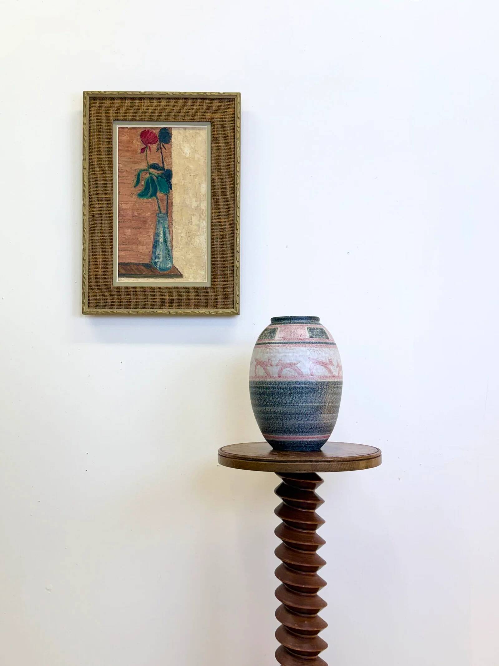 Large twisted column — 1940–1970