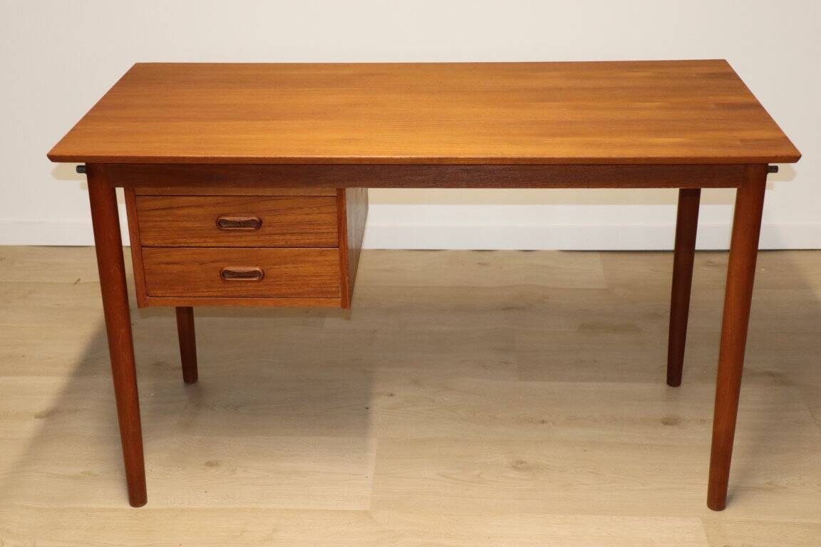 Scandinavian teak desk, 1960