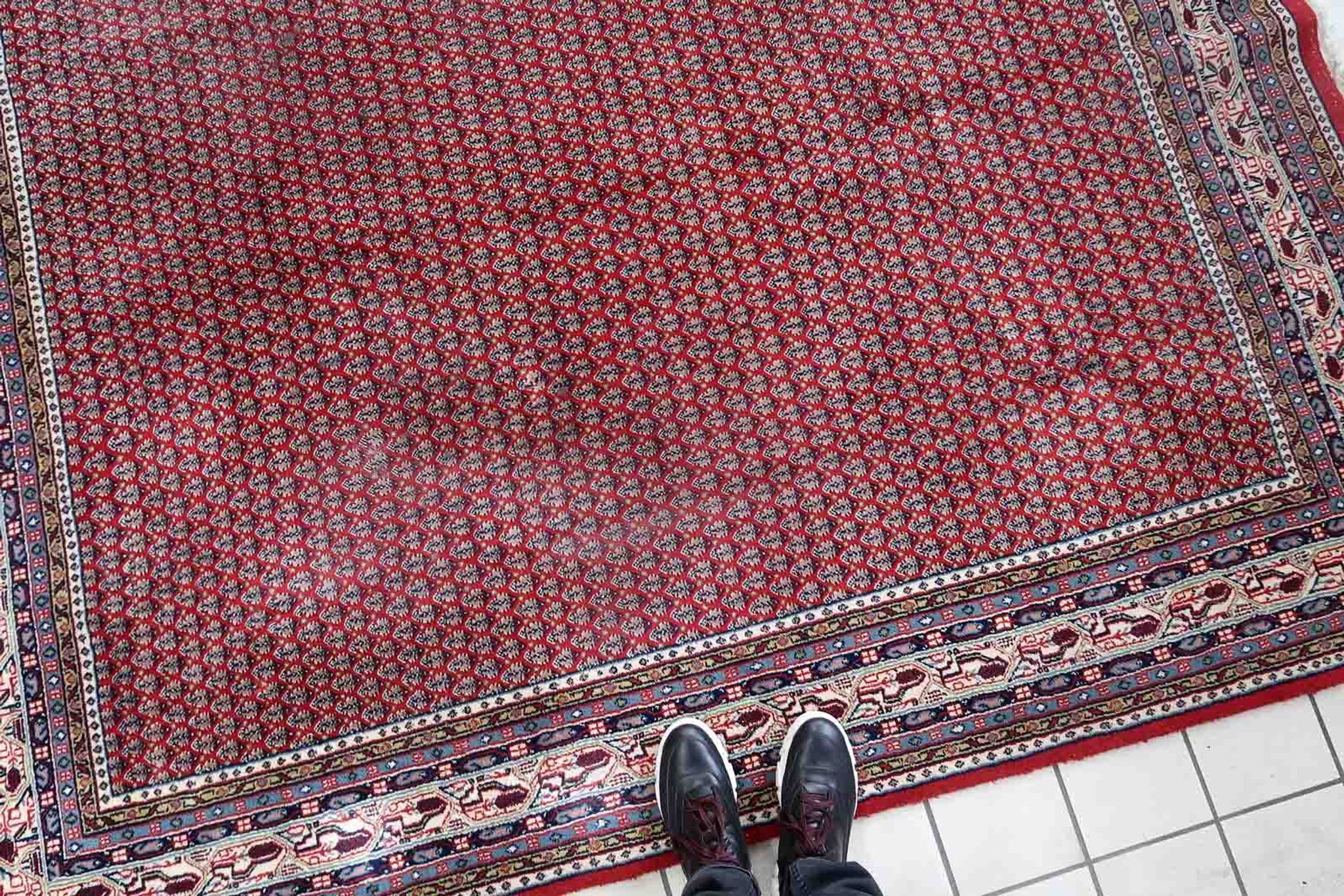 Handmade indian indian vintage rug 204cm x 252cm 1970s