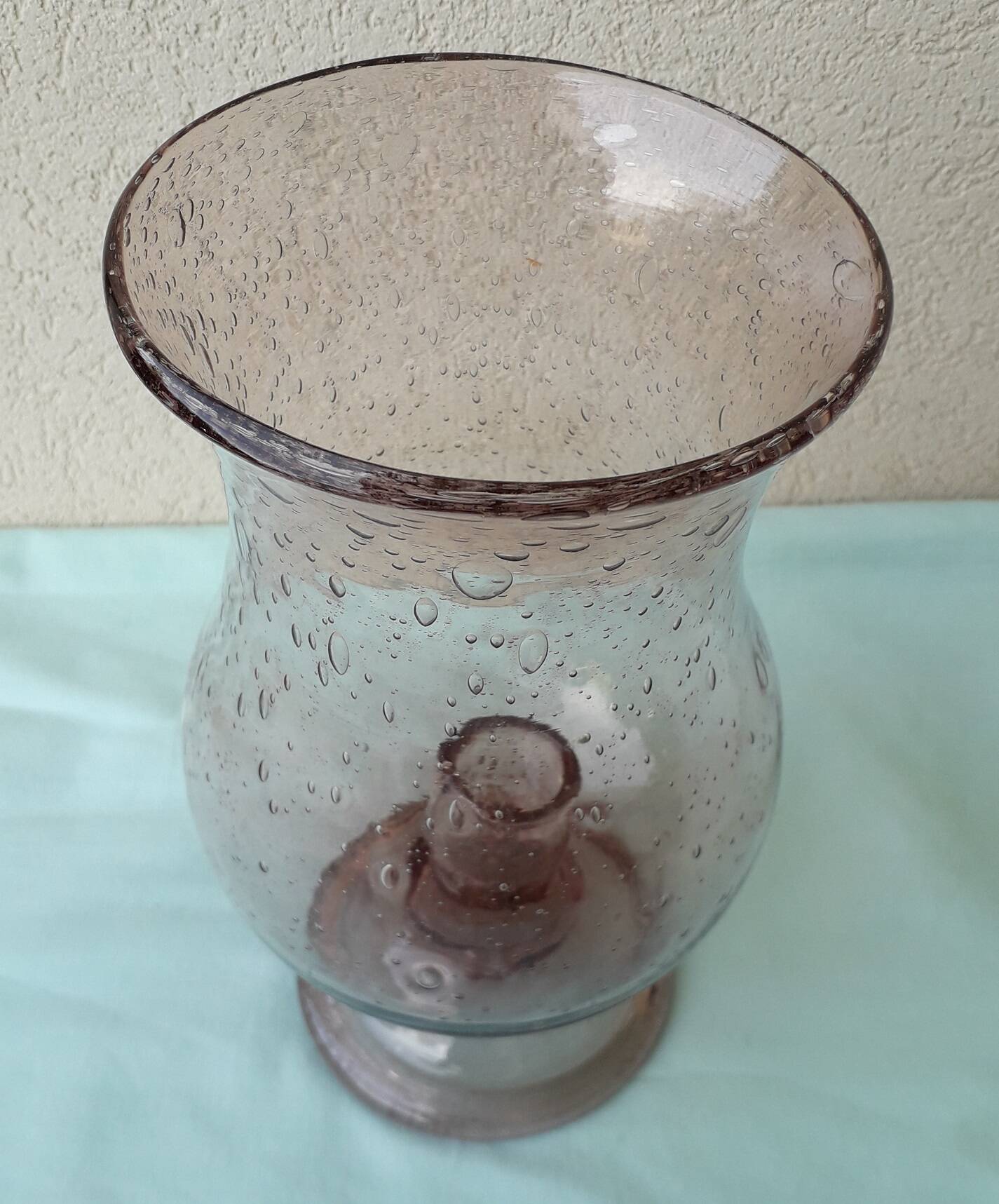 Bubble glass candle holder