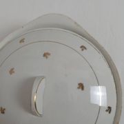 Soupière faïence blanche et motif doré