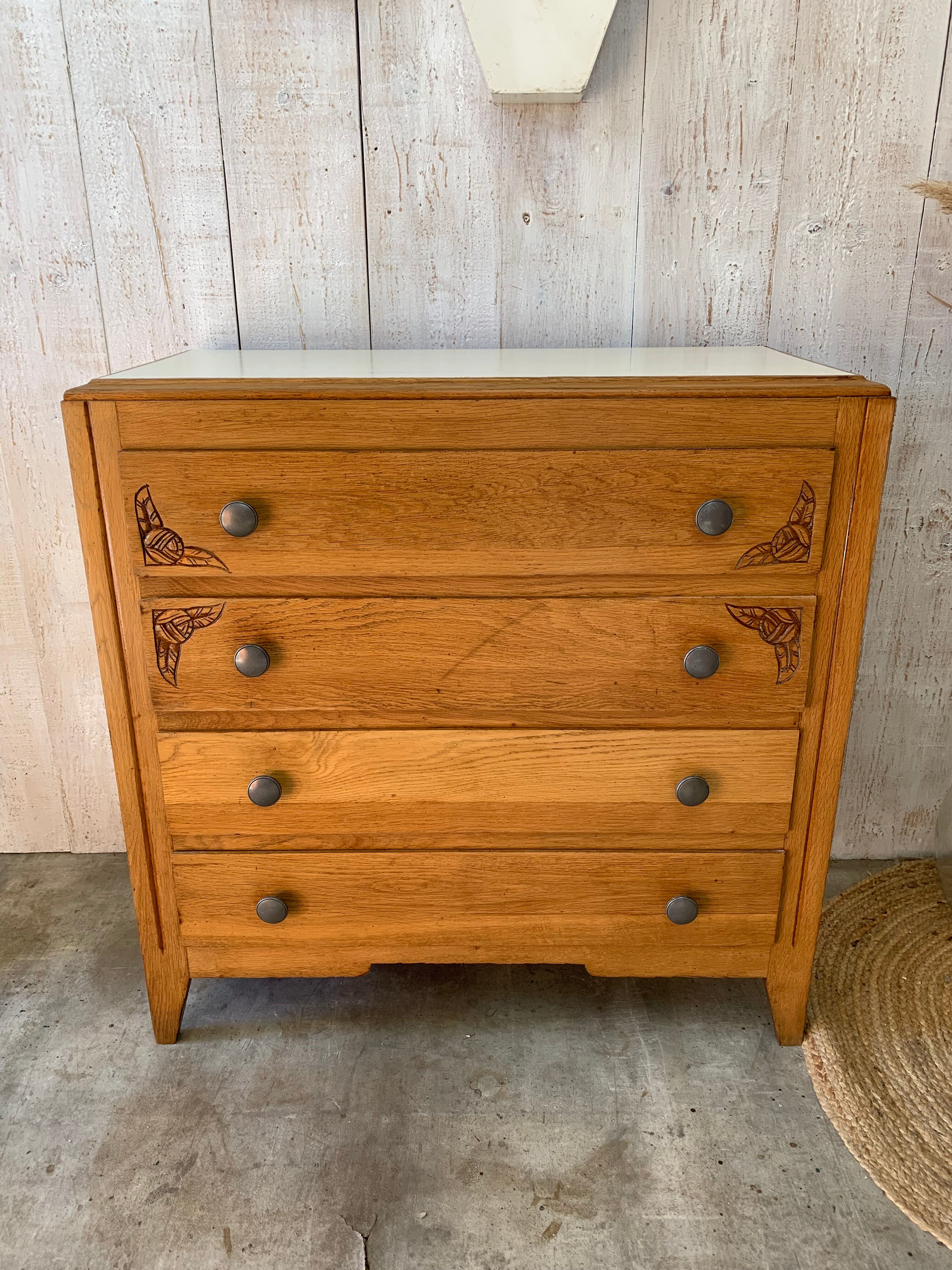 Vintage chest of drawers