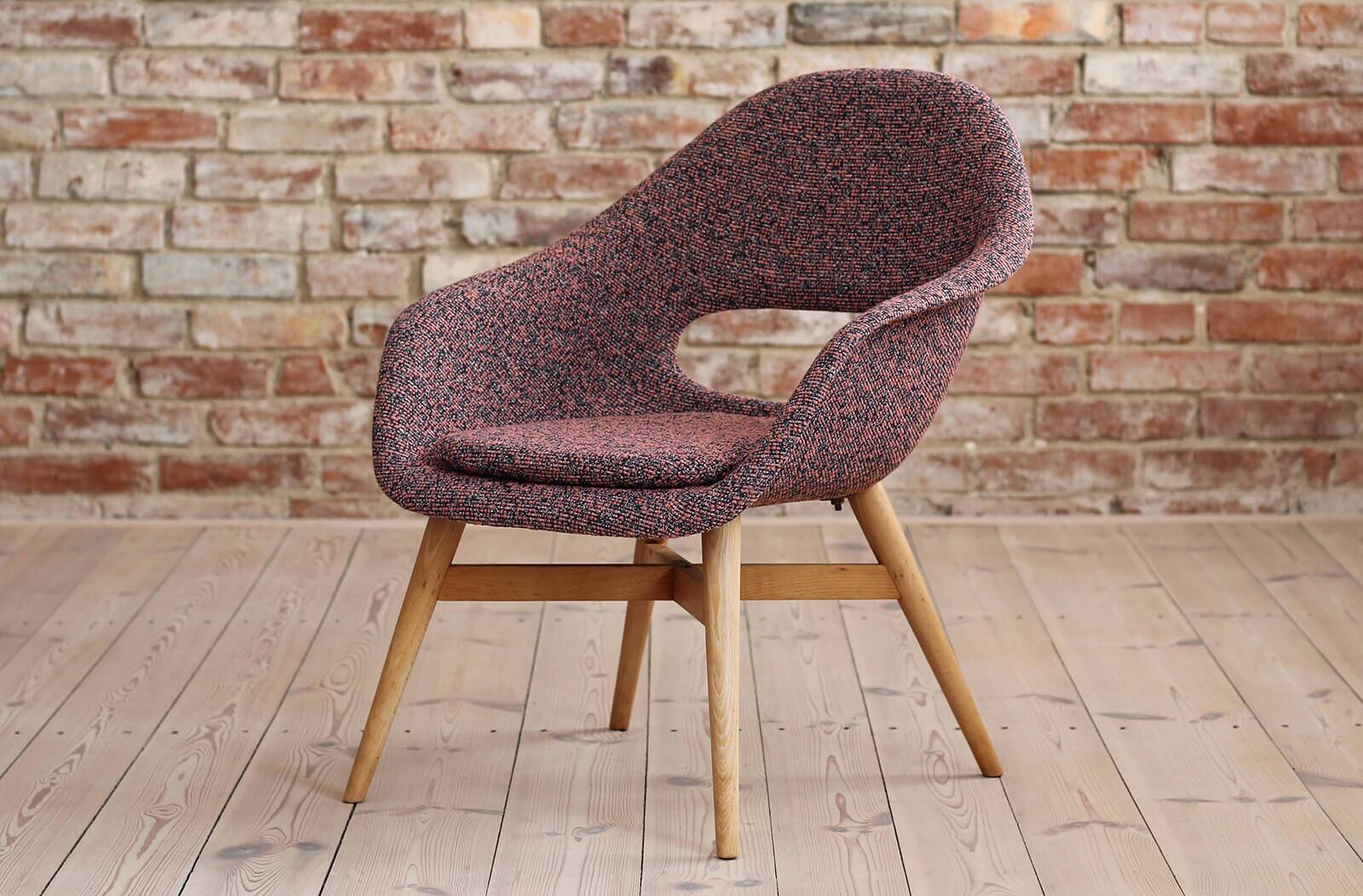 Set of 2 Lounge Chairs designed by Miroslav Navrátil, 1950s, Czech Republic