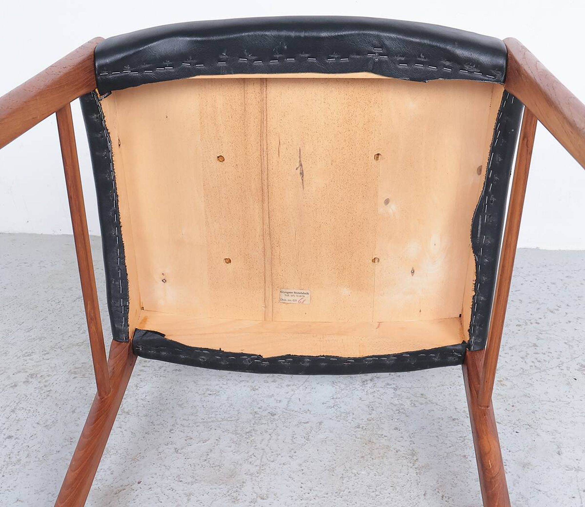 Teak and leather chairs by Arne Wahl Iversen for Glyngøre Stolefabrik, 1960