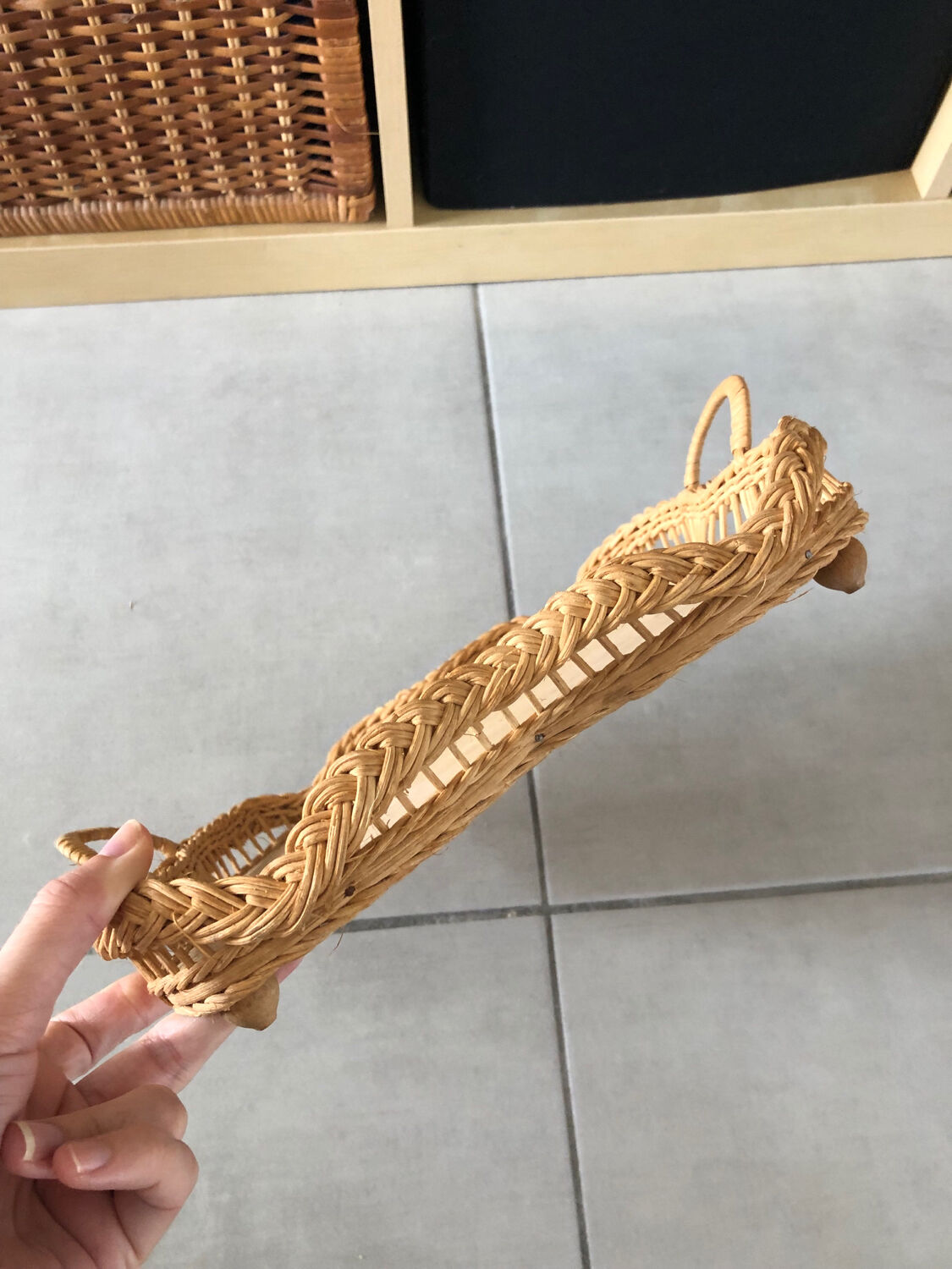 Petit plateau en rotin