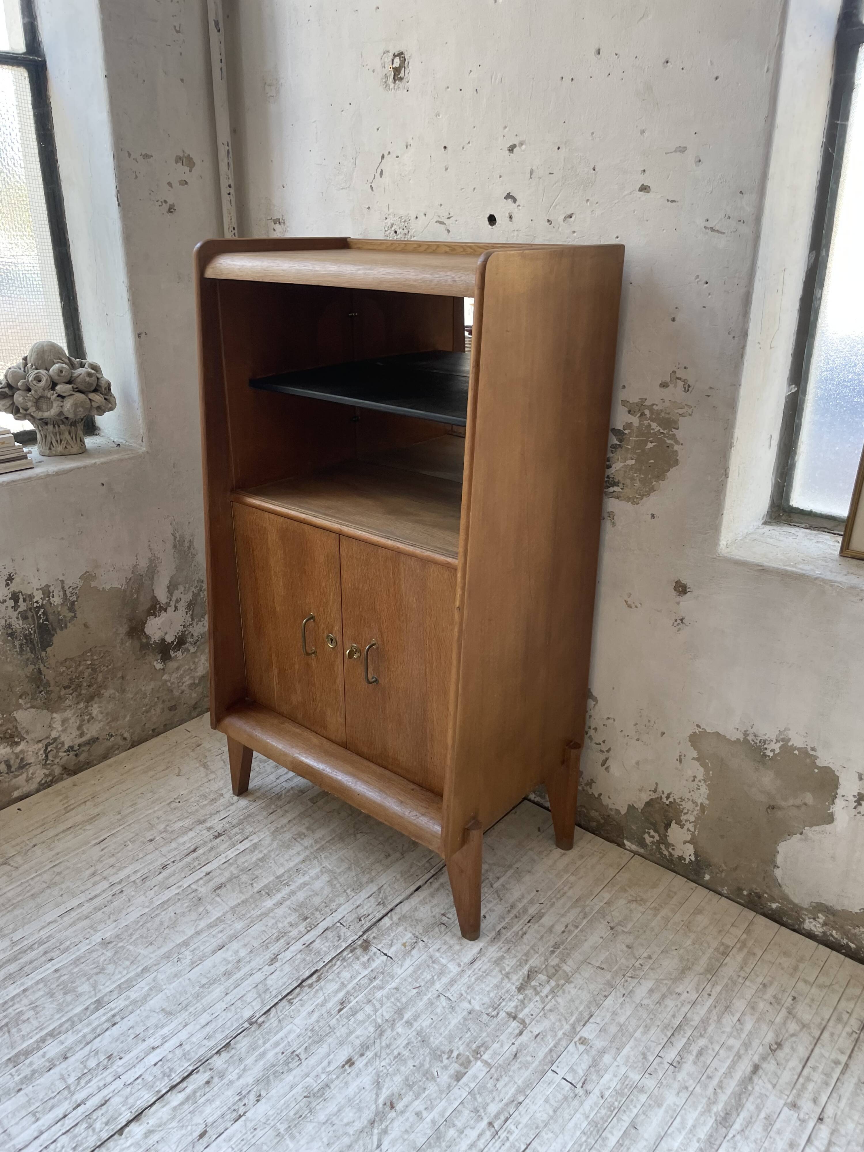 Meuble de rangement secrétaire chêne années 60