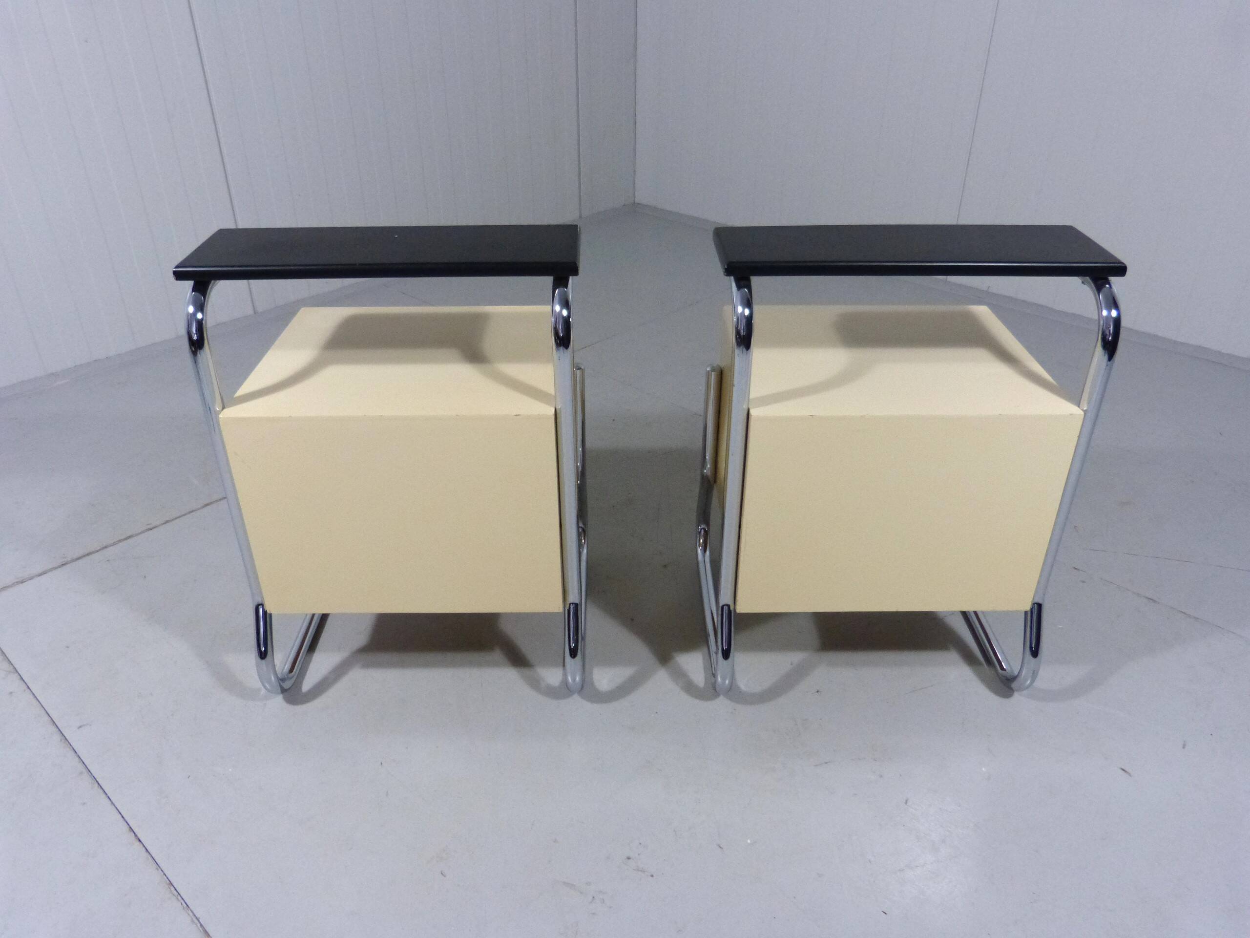 Set of 2 tubular bedside tables from the 50s