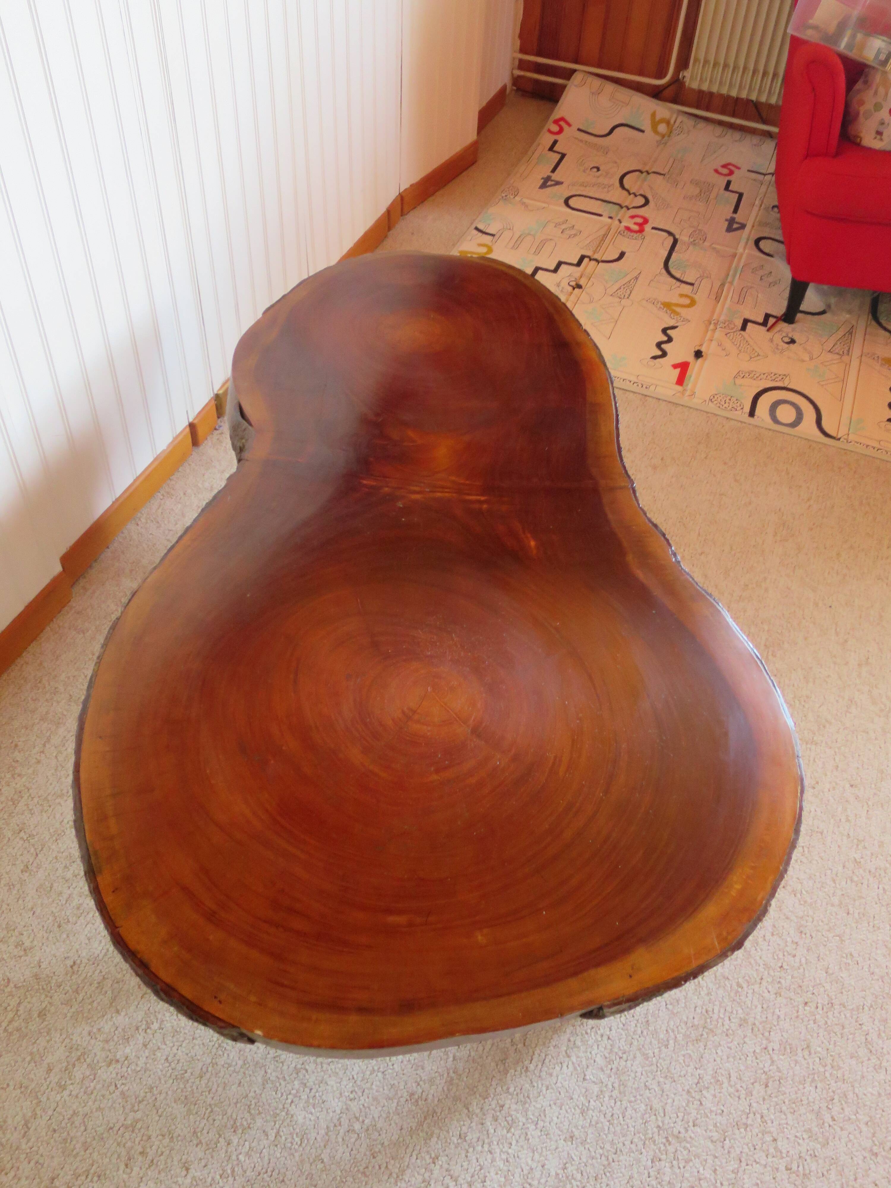 Tripod coffee table - solid okoumé wood - organic shape - brutalist style