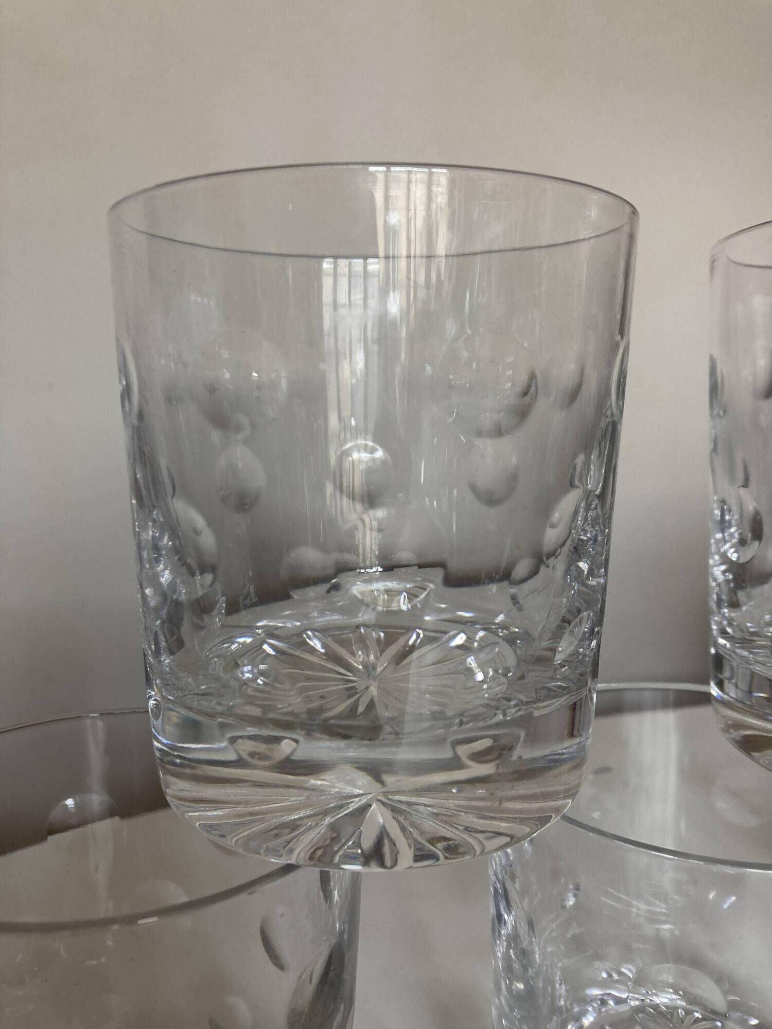 Set of 5 crystal whiskey tumblers giving polka dot cut 1970