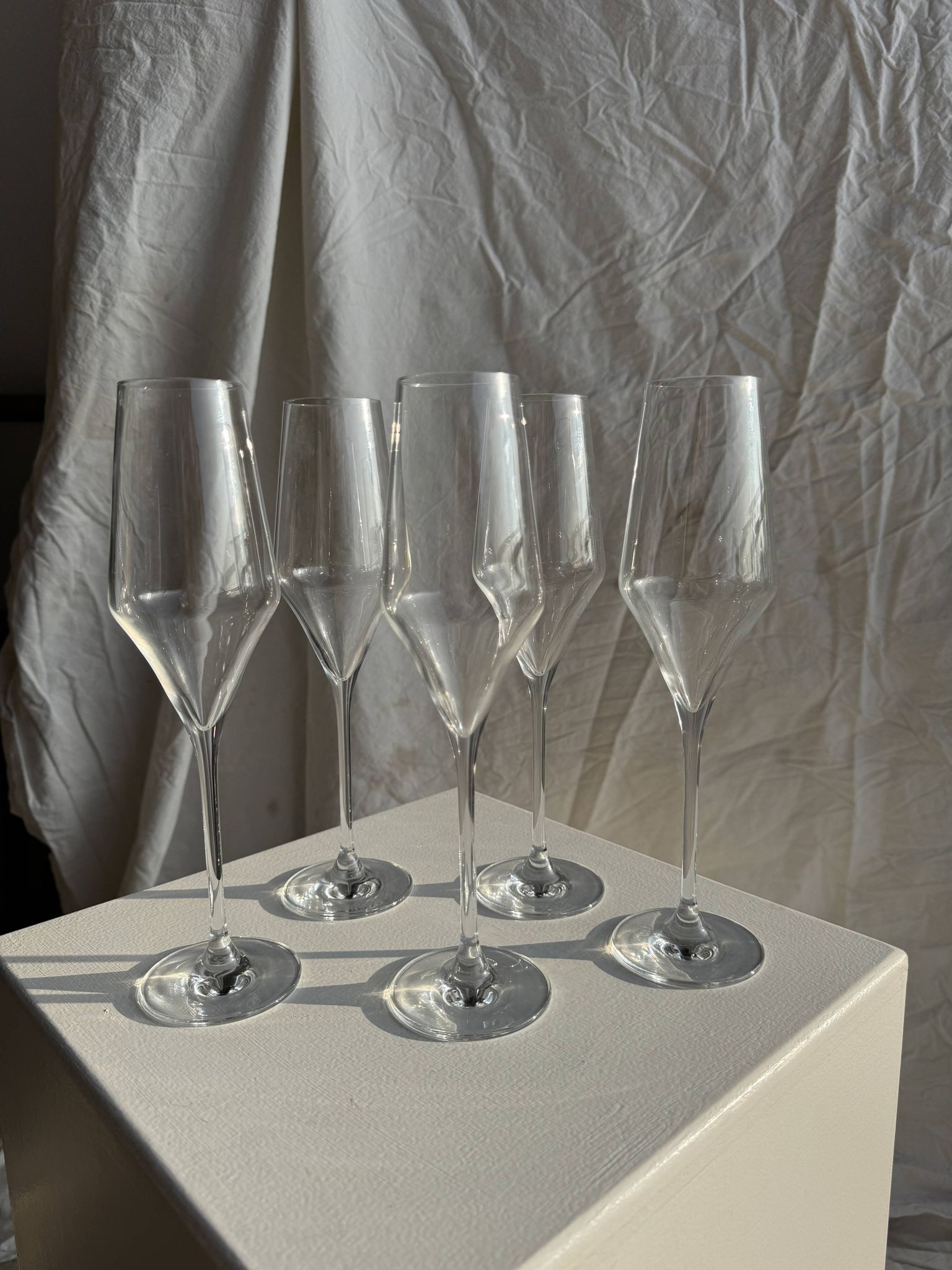 Lot de 5 grandes flûtes à champagne