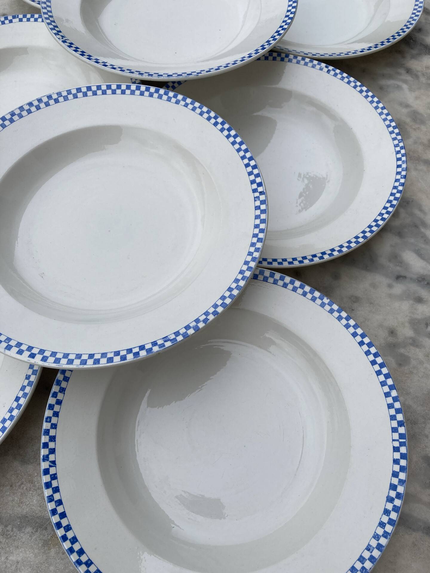 Opaque blue checkered plates Sarreguemines