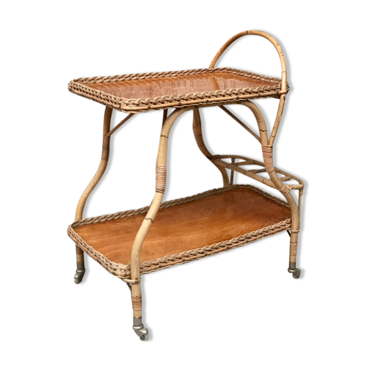 Desserte roulante vintage en bois et en rotin