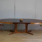 Extendable oval table baumann in elm central foot