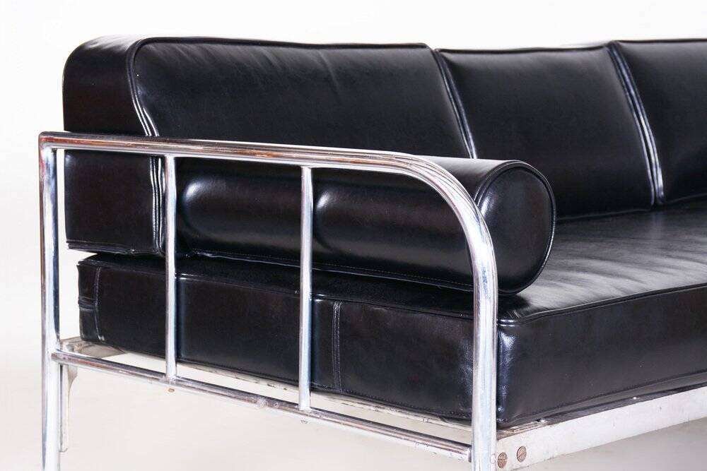 Bauhaus Sofa in Leather from Vichr a Spol, 1930s