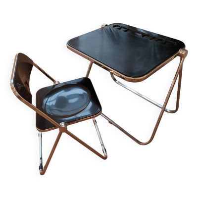 Table Platone et chaise Plia noires – Anonima Castelli