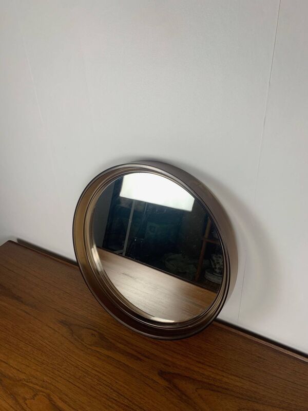 Miroir rond en plexiglas fumé Gilac, années 1970
